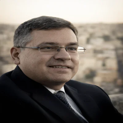 صورة مهند اليوسف